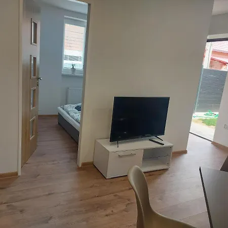 Ella Teplička nad Váhom